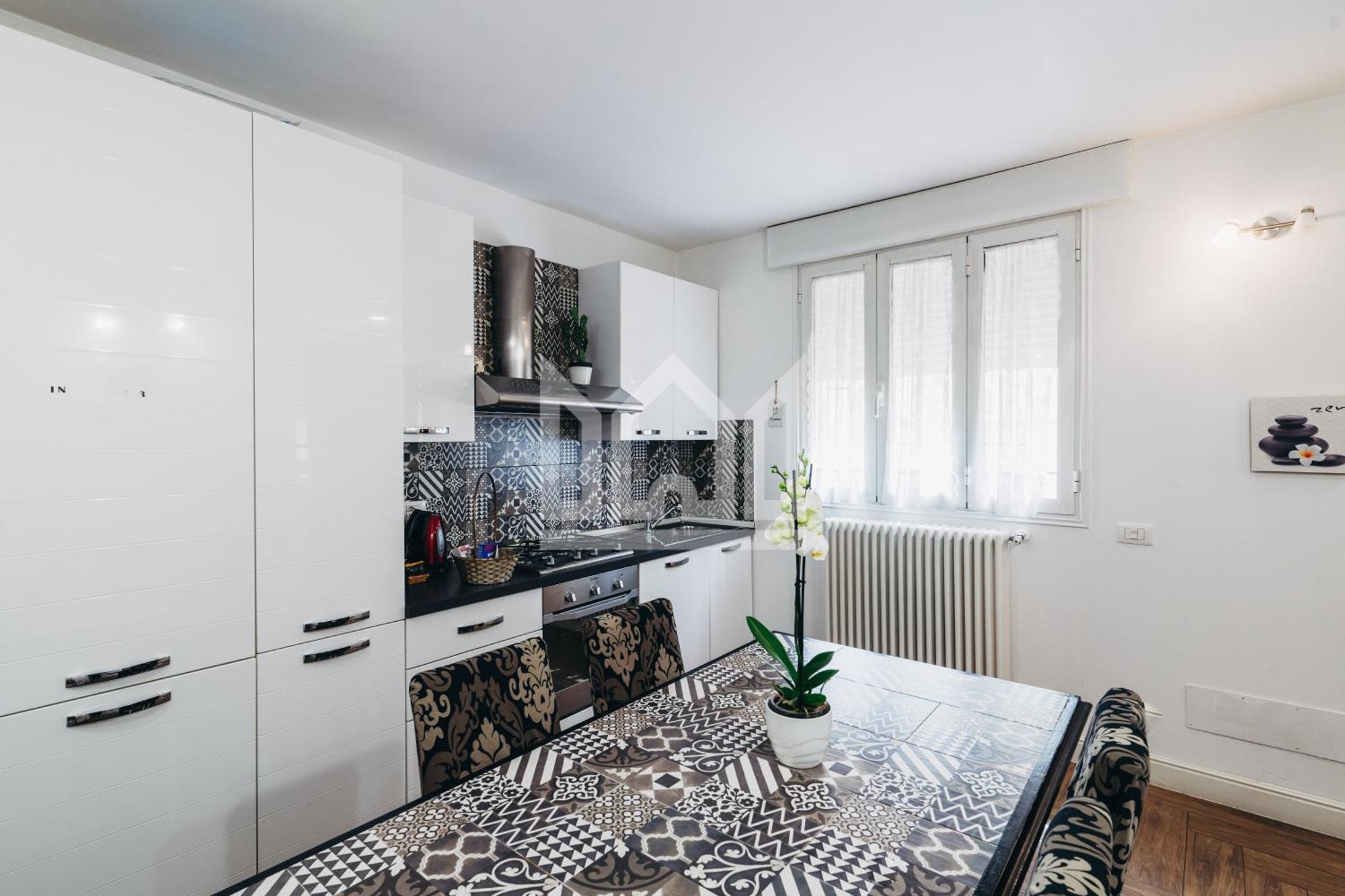 Gold Apartment Ferrara Eksteriør bilde